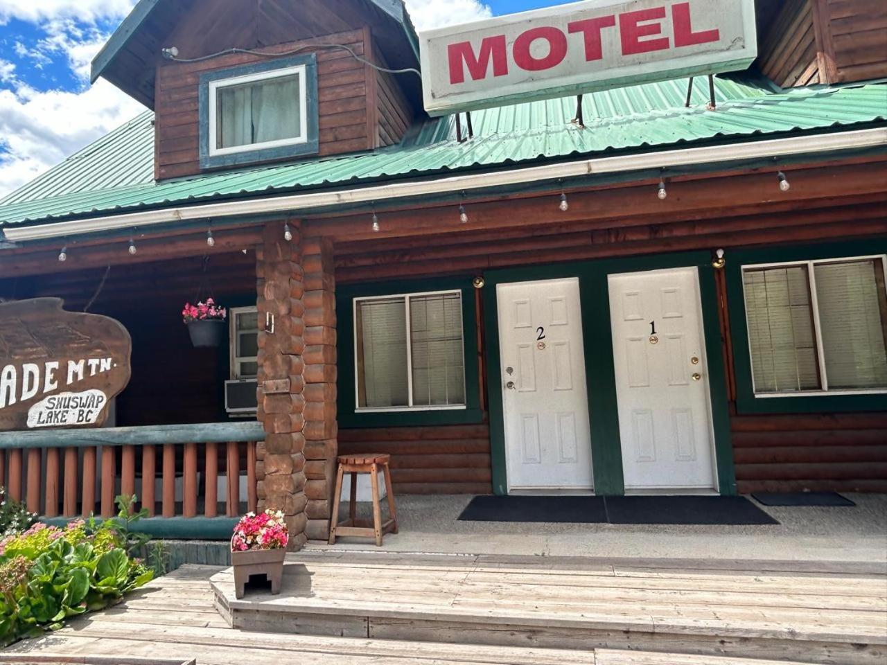 Jade Mountain Motel Chase Extérieur photo